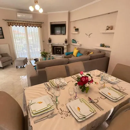 Panselinos Apartmán *